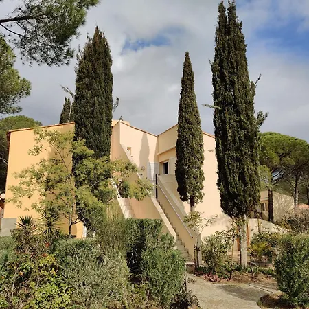 דירה Mezzanine Climatise - Pinede - A Pied Sous Les Pins *